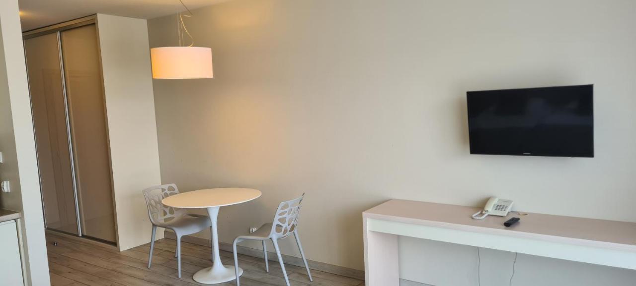 Apartamenty Czarna Gora Is28 Sienna  Exterior photo